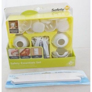 Safety 1st Childproof Home 46 Piece Kit & Tub Safety Strips Protect Your Child
